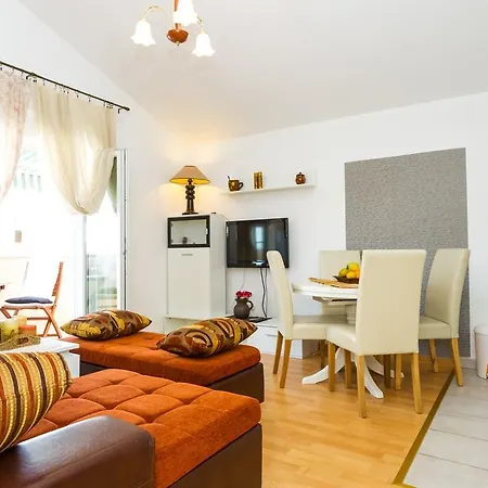 شقة Orange زادار