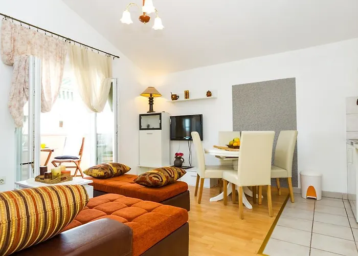 شقة Orange زادار